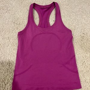 Lululemon tank